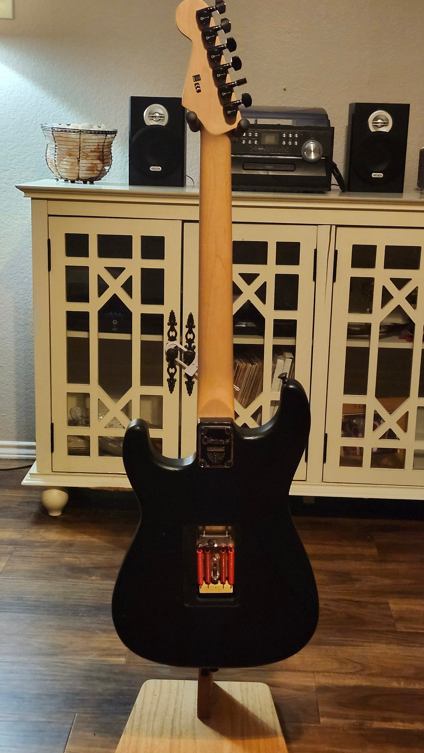 Charvel San Dimas HSS Sasafrass