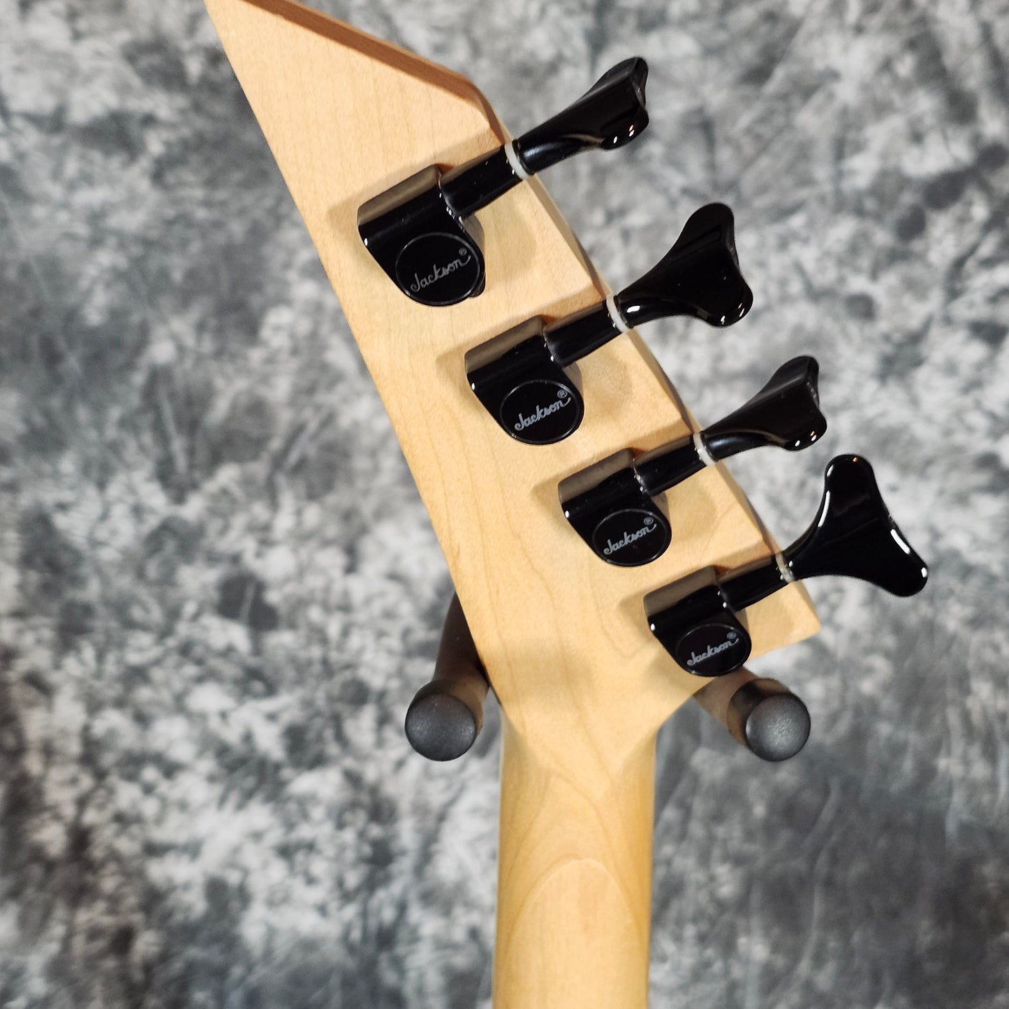 Jackson CMG Concert Series Bass w/HSC