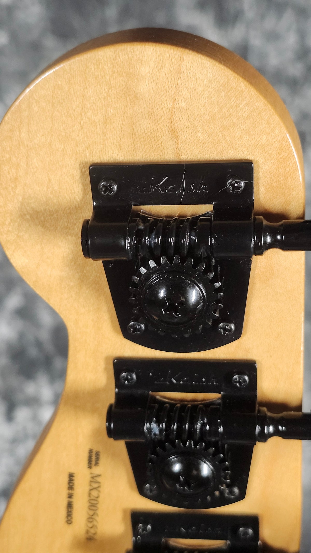 Fender Precision Bass w/HSC (MIM, 2020)