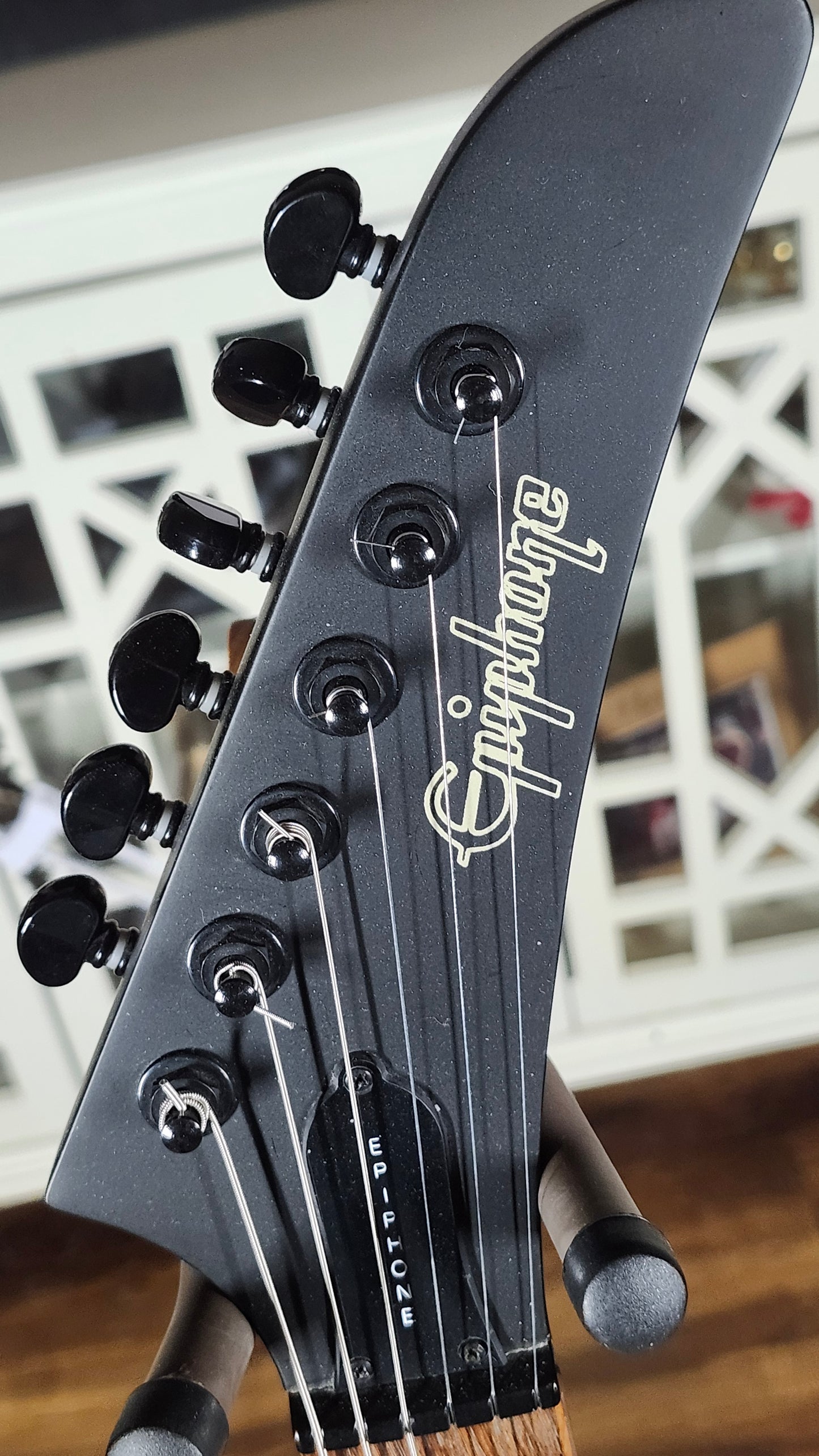 Epiphone Goth 58 Explorer
