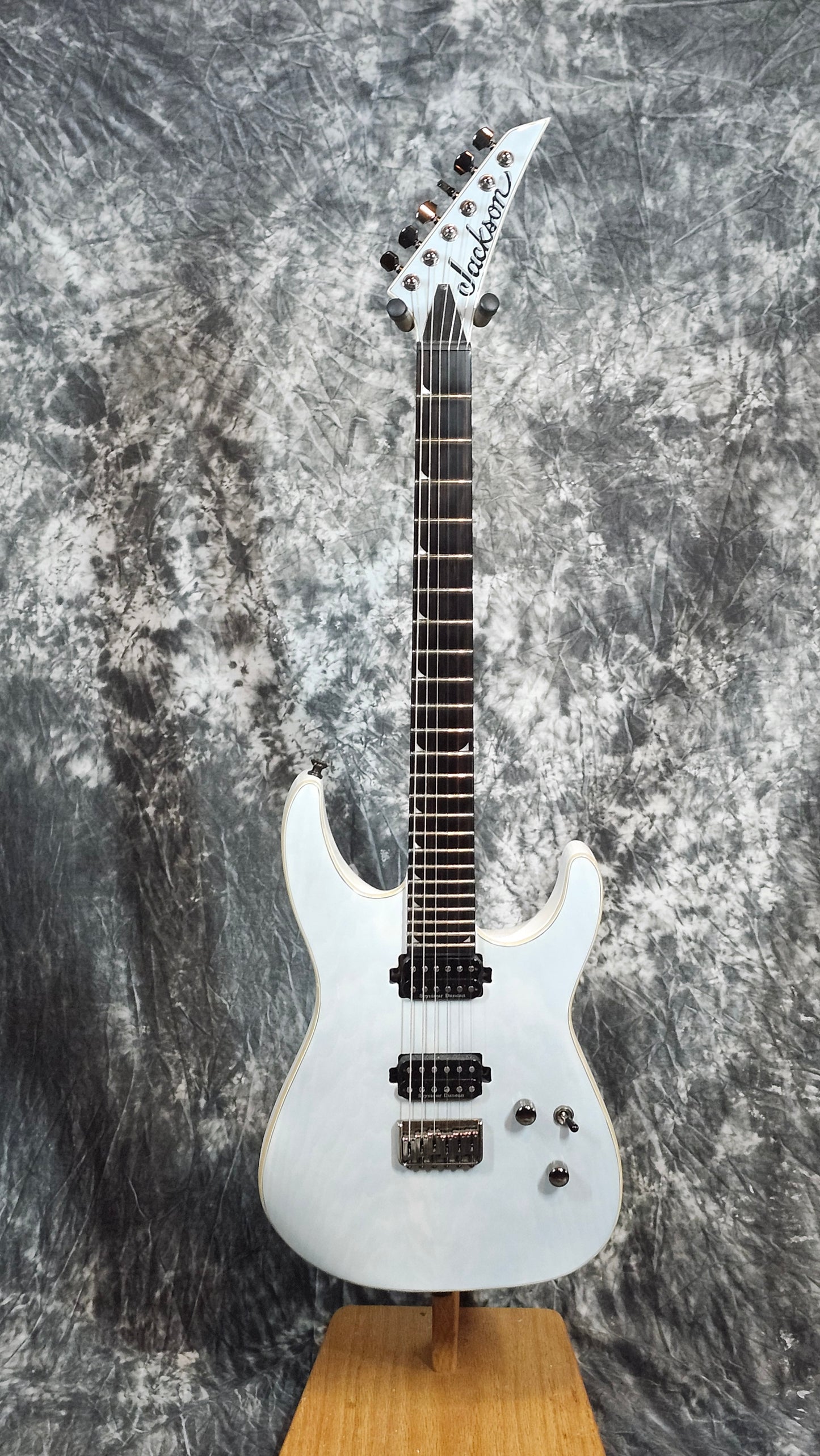 Jackson Pro Series Soloist SL2A MAH HT, Unicorn White w/HSC