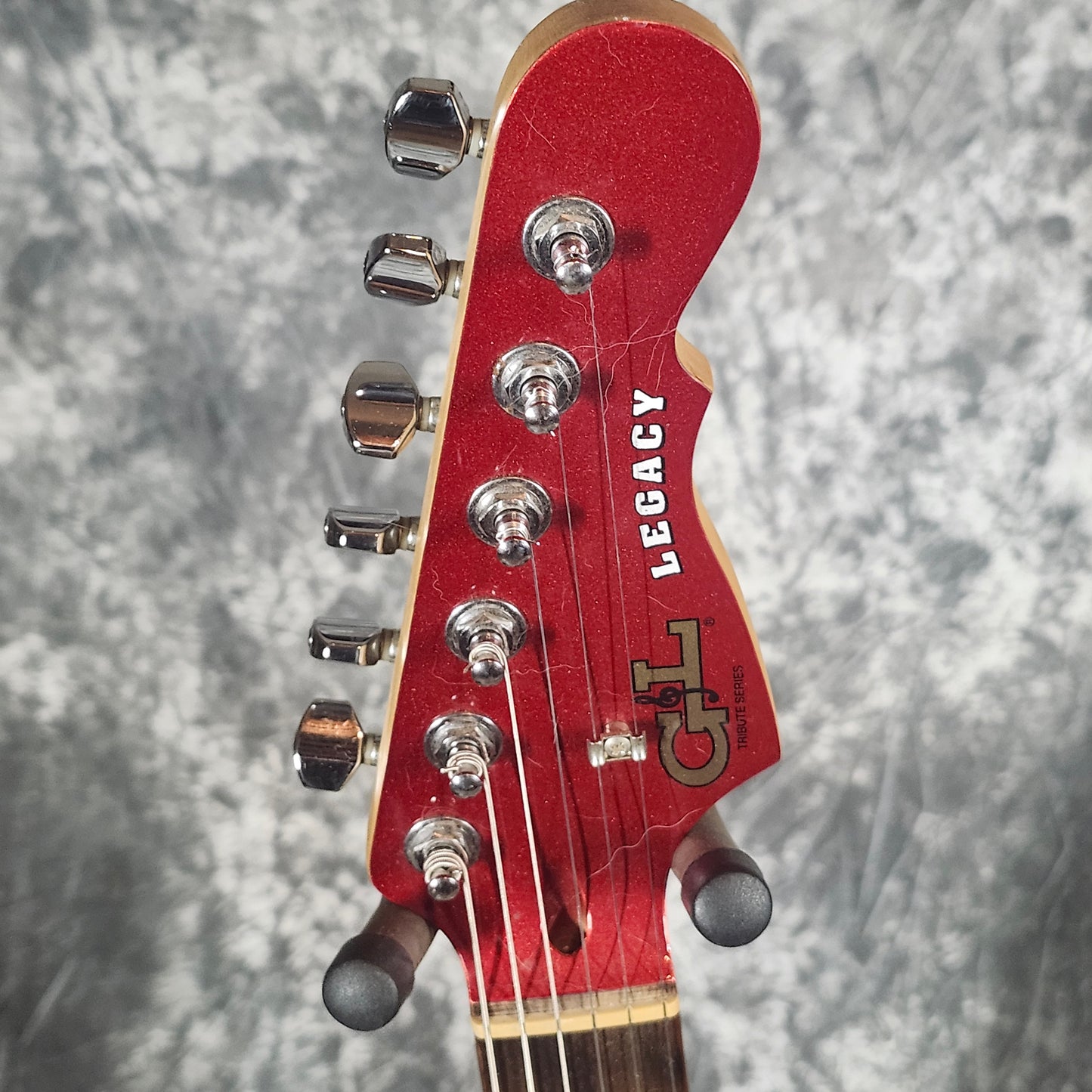G&L Tribute Series Legacy w/Matching Headstock