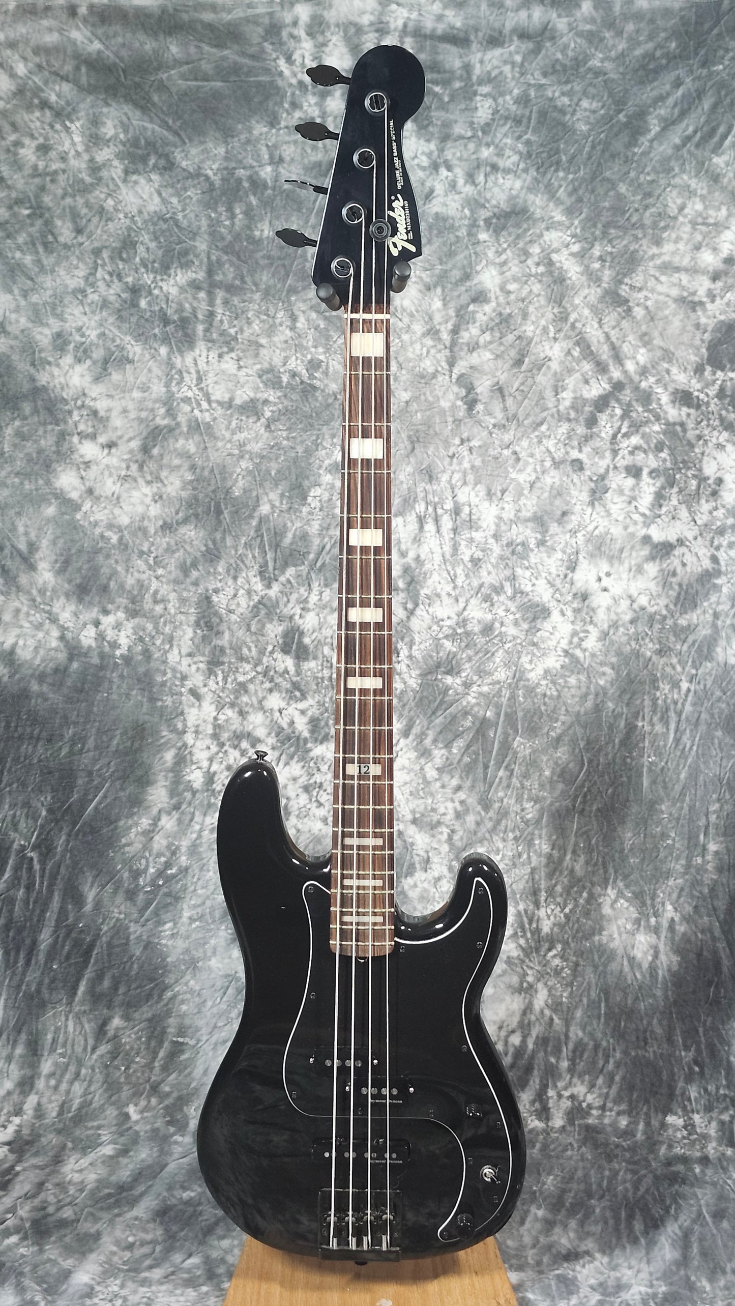 Fender Duff McKagan Signature w/HSC