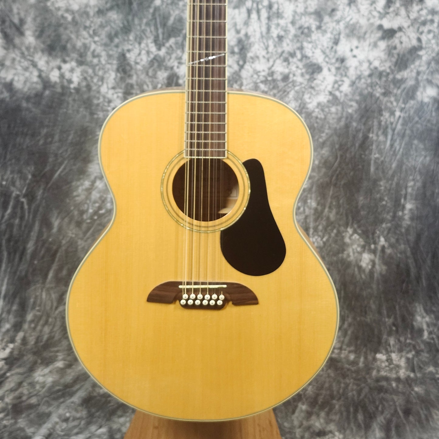 Alvarez AJ-60S/12 Nat 12 String Acoustic w/HSC