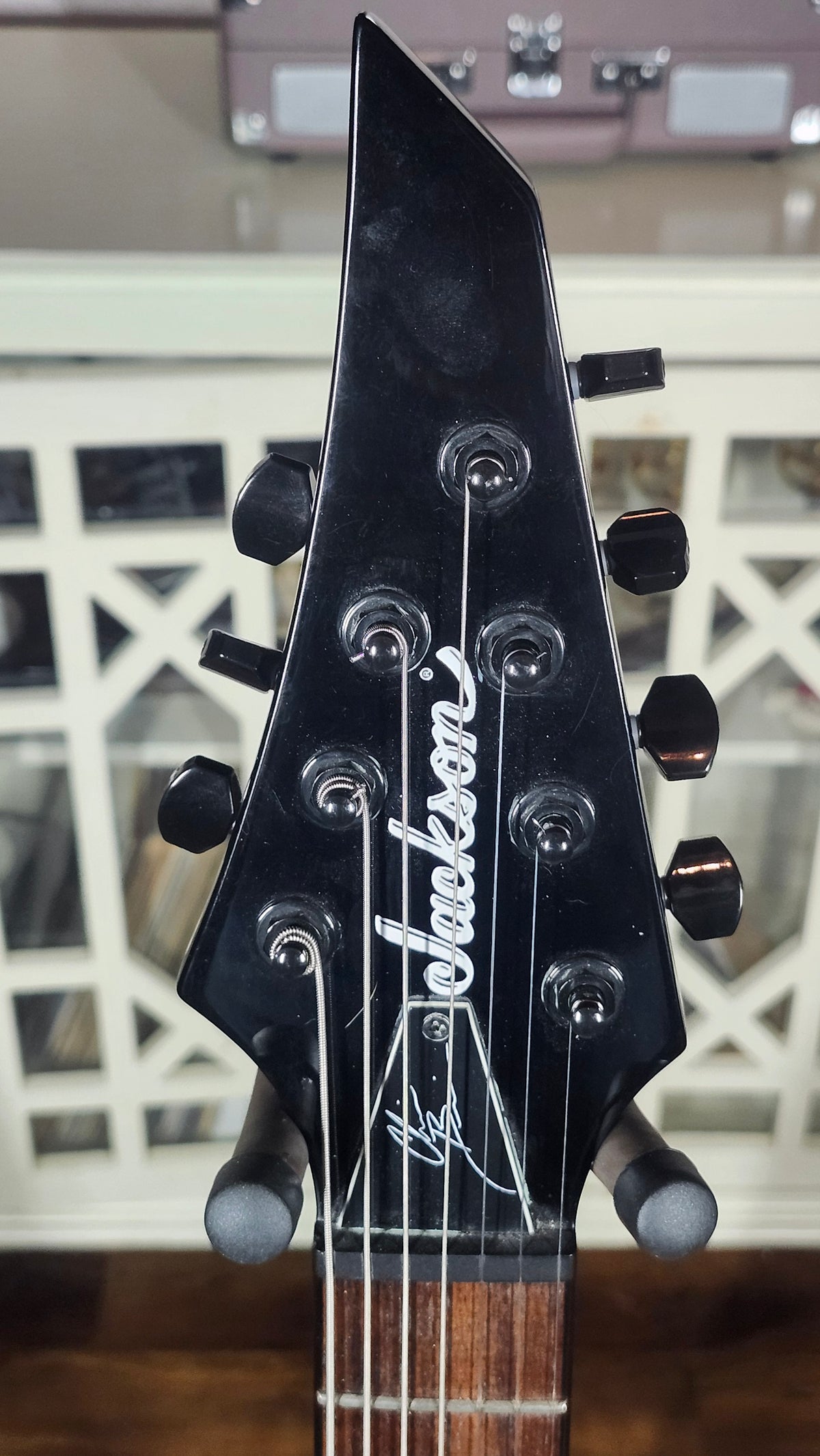 Jackson Pro Series Signature Chris Broderick Soloist HT7, Gloss Black