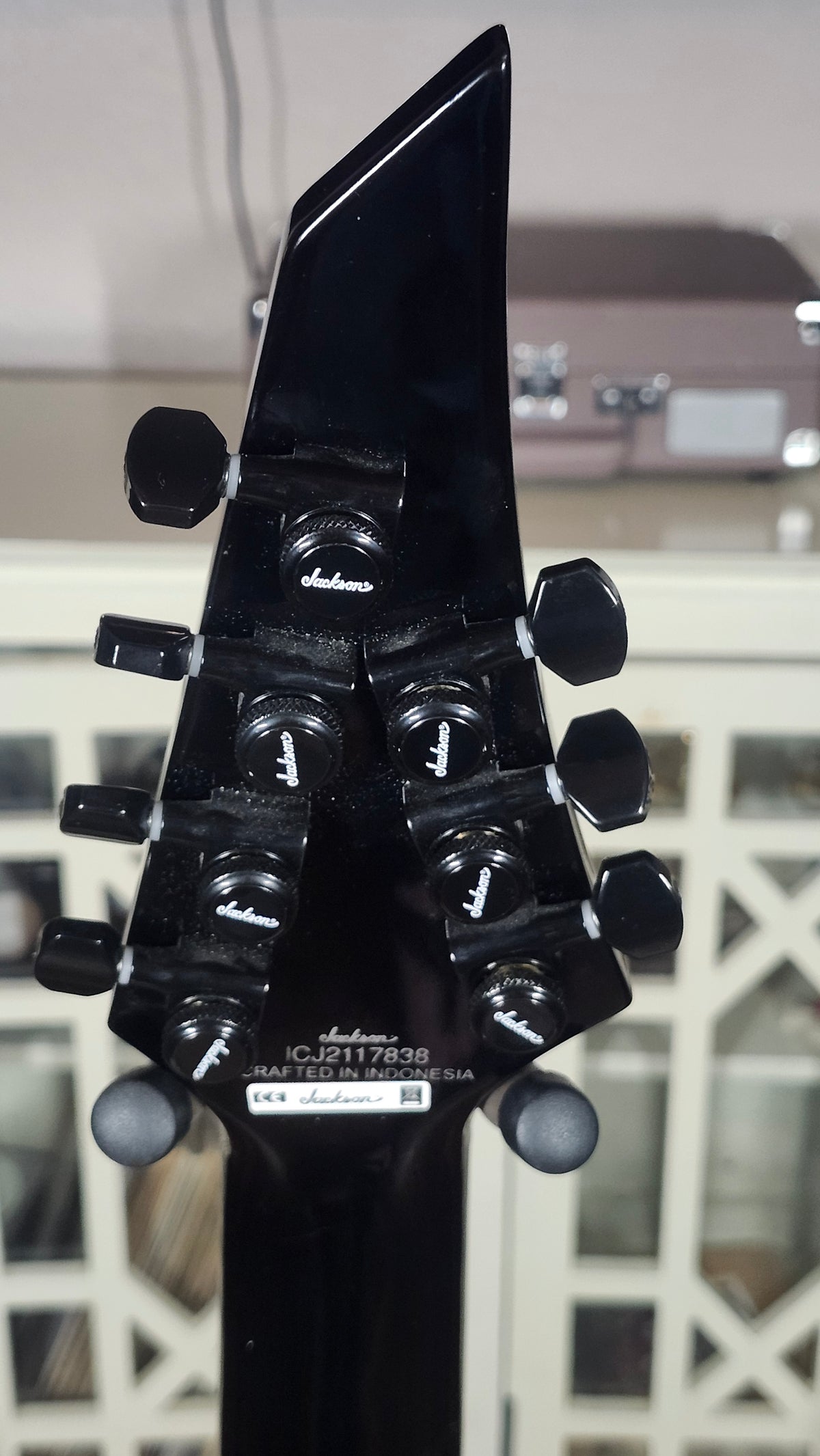 Jackson Pro Series Signature Chris Broderick Soloist HT7, Gloss Black