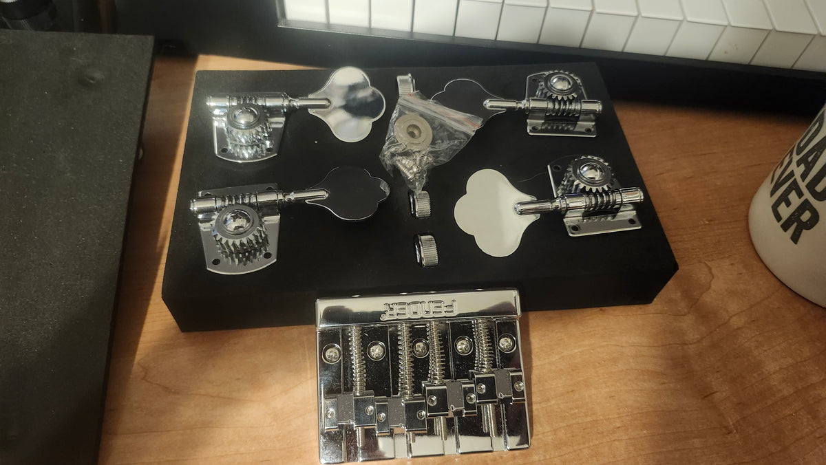 Fender HiMass 4-String Bass Bridge Assembly with tuning machines