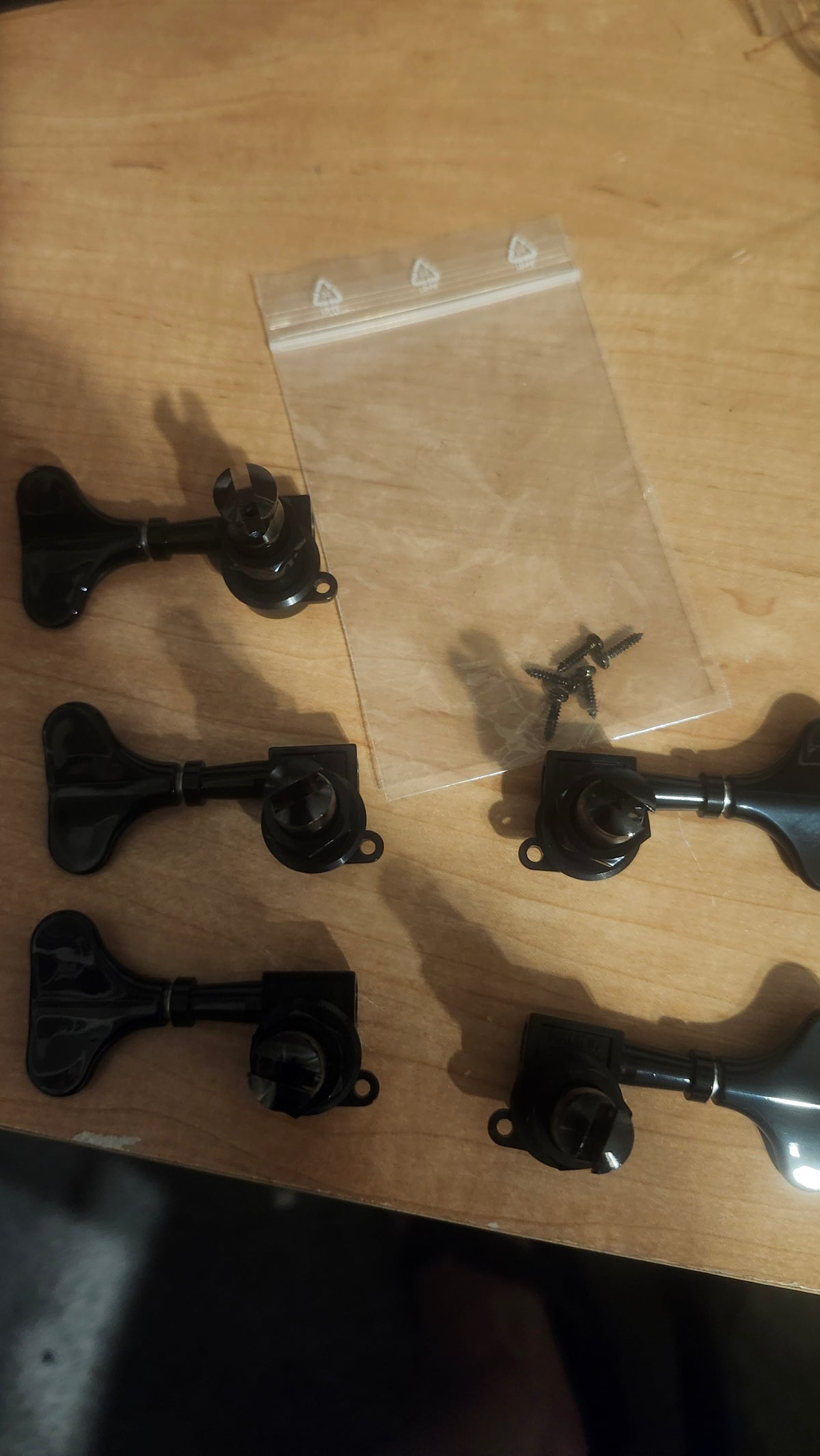 Schaller M4 180 - Black