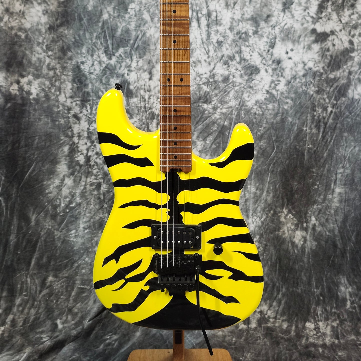 Firefly FFST  George Lynch Tiger Tribute 