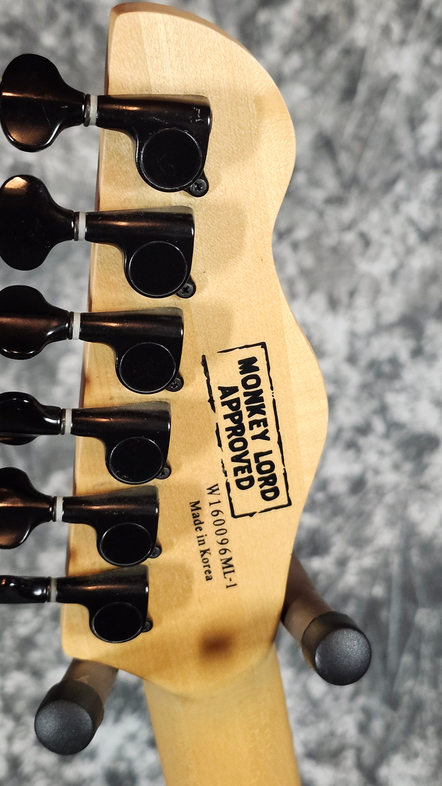 Chapman ML-1 Traditional Walnut